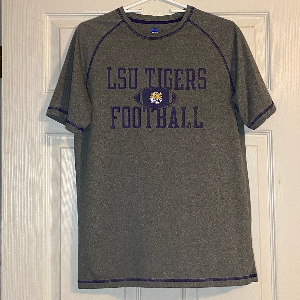 🏈LSU Tigers Football NCAA by KA Inc Men’s T-Shirt.🏈